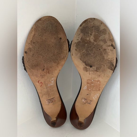 Banana Republic Brown Leather Braided Kitten Heel - Picture 9 of 9